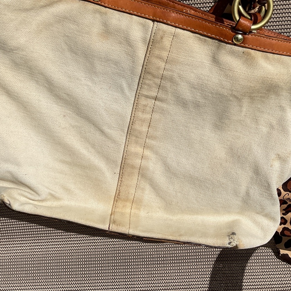Coach beige with leather Trim Tote with Leopard Twilly - Picture 6 of 8